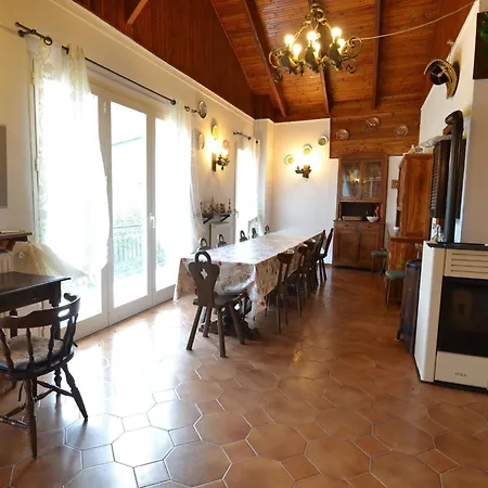 Holiday home Cosy In With Terrace And Barbecue